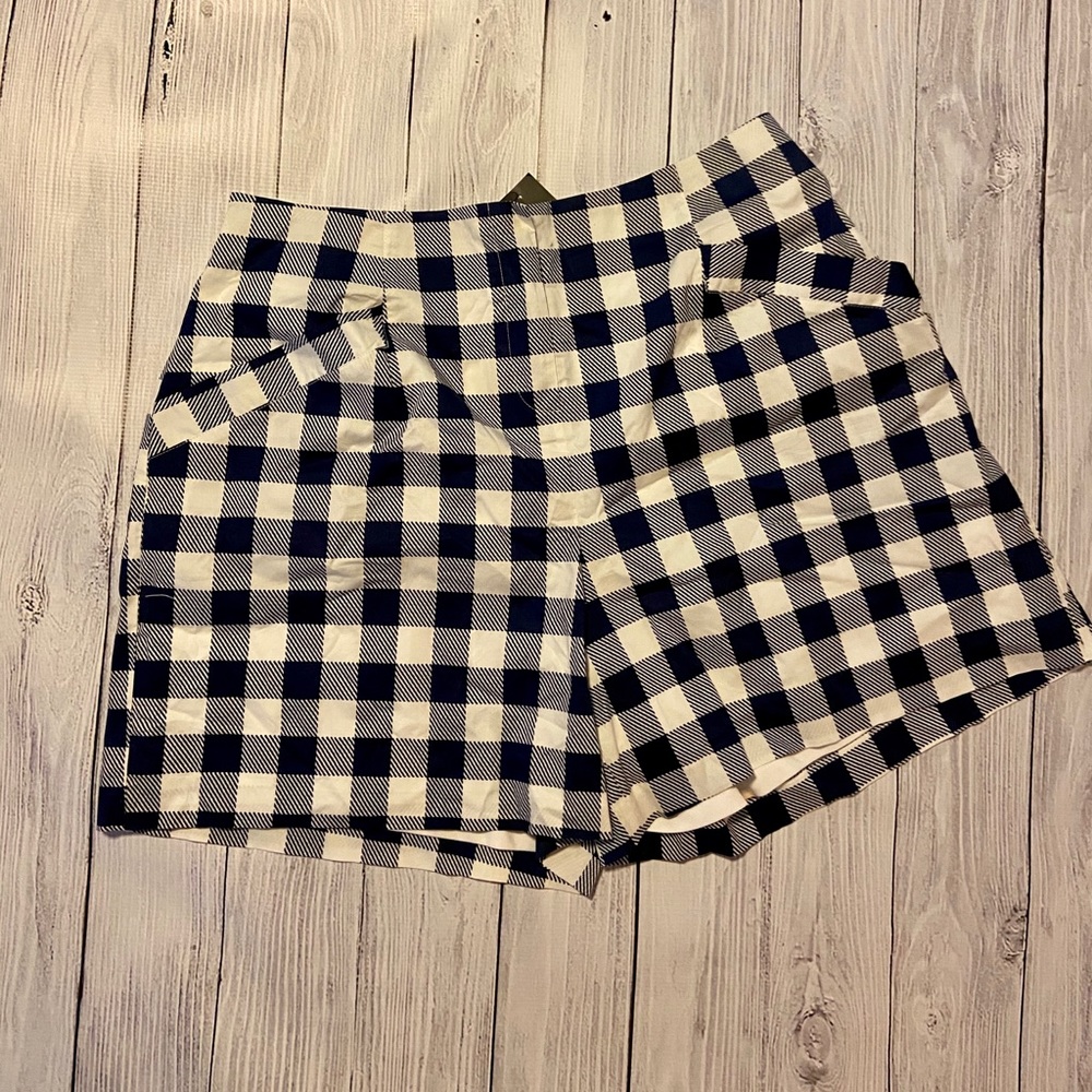 New Lane Bryant Navy Gingham checked Shorts sze 16